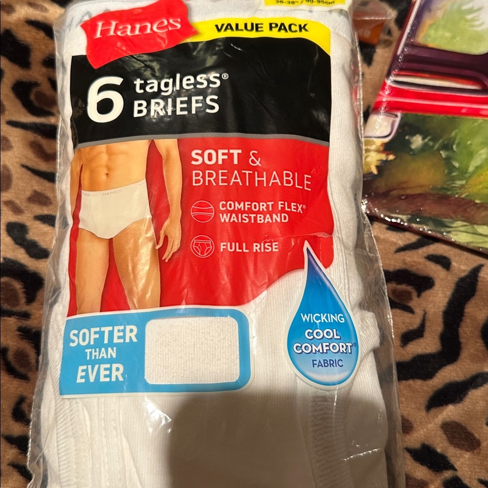 Hanes ComfortSoft Tagless White Briefs - 6 pack size Large new